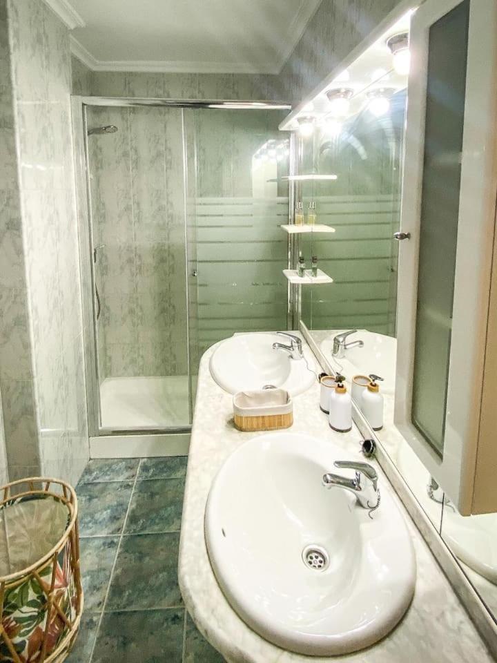 Residencial Leyra, Piso Centrico De 6 Habitaciones, 8 Camas サラマンカ エクステリア 写真